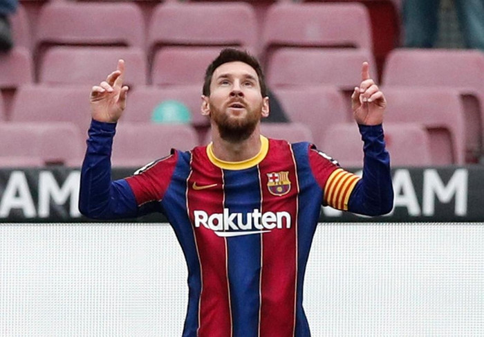 Messi lập hai cột mốc trong trận đấu với Cadiz.