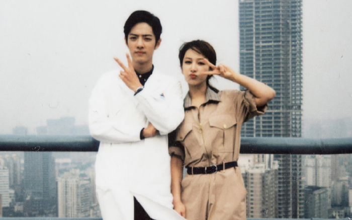 Tiêu Chiến lộ thân hình tỉ lệ vàng nhờ chăm sóc cảm nghĩ của bạn diễn Dương Tử Ảnh 2