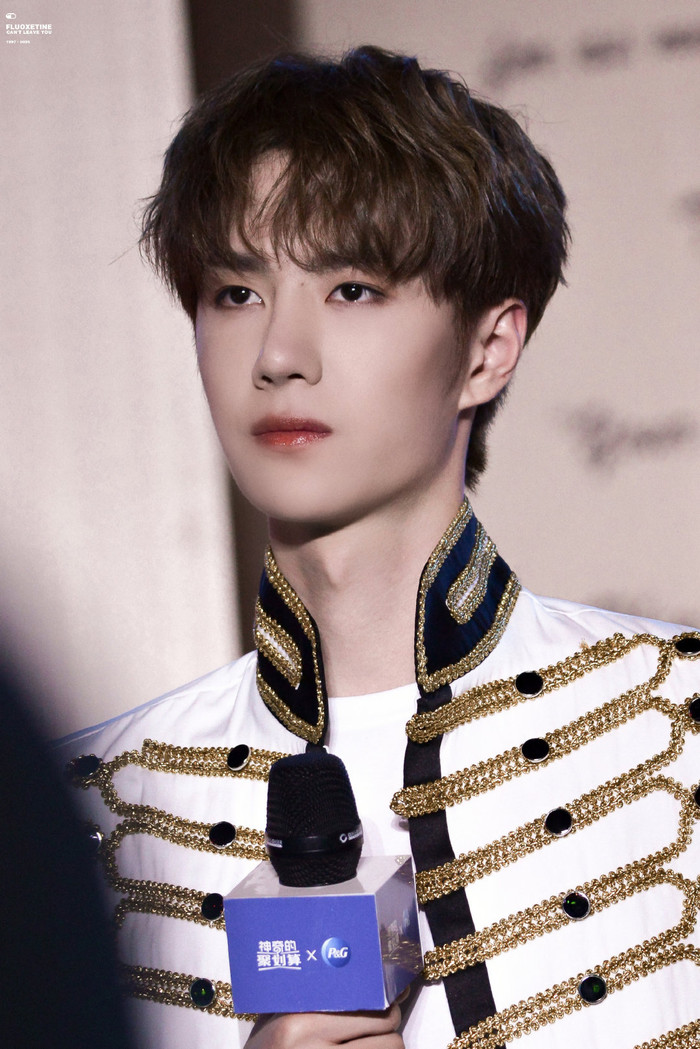 Vương Nhất Bác từ nam chính phim truyền hình xuống cấp thành nam thứ phim điện ảnh? Ảnh 7