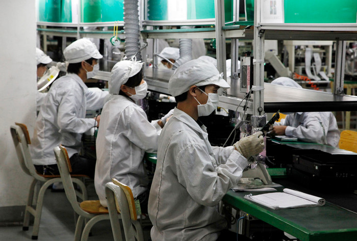 Foxconn là tập đoàn chuyên sản xuất thiết bị, linh kiện điện tử đa quốc gia. (Ảnh: Qilai Shen | Bloomberg)