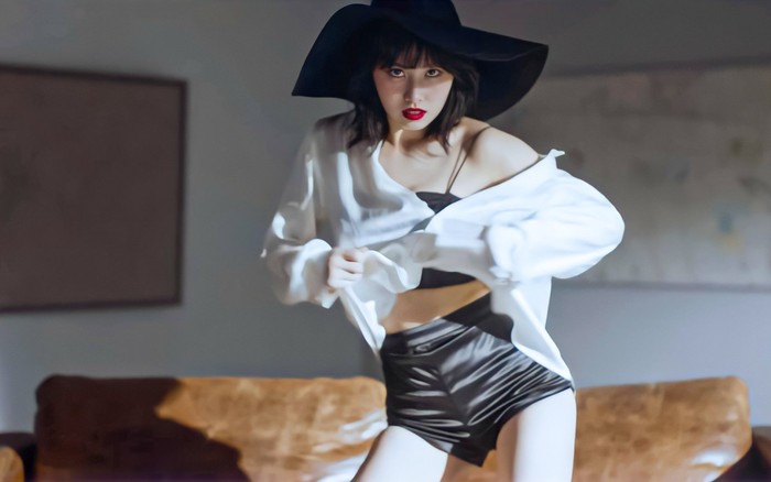 Fan 'dậy sóng' khi Momo chính thức phát hành video vũ đạo đầu tiên: Cùng lúc cân 2 phong cách khác nhau Ảnh 2