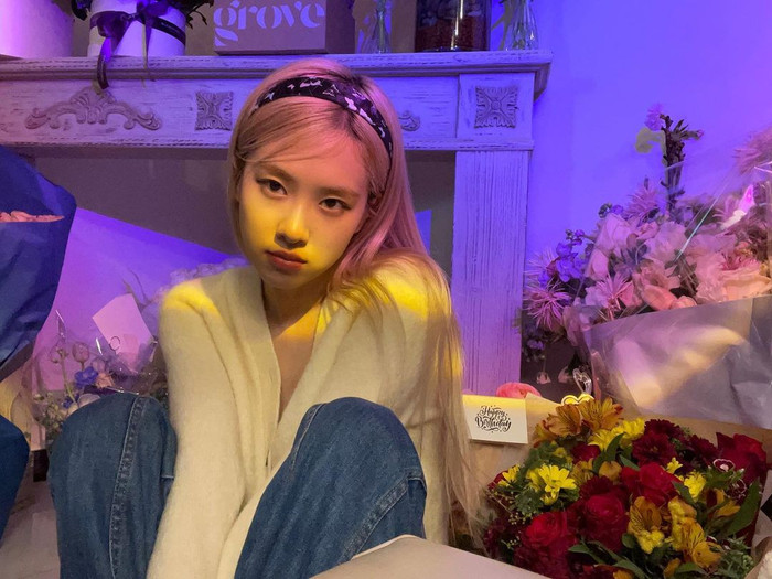 Không tin fan hù dọa, Rosé (BlackPink) 'hết hồn' vì sự việc sau đó Ảnh 5