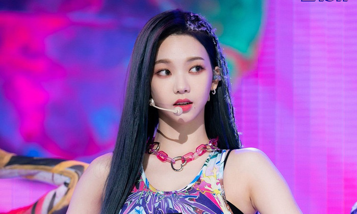 Vì lý do gì mà cả Karina và Ningning đều tranh nhau vị trí Maknae vậy? Ảnh 8