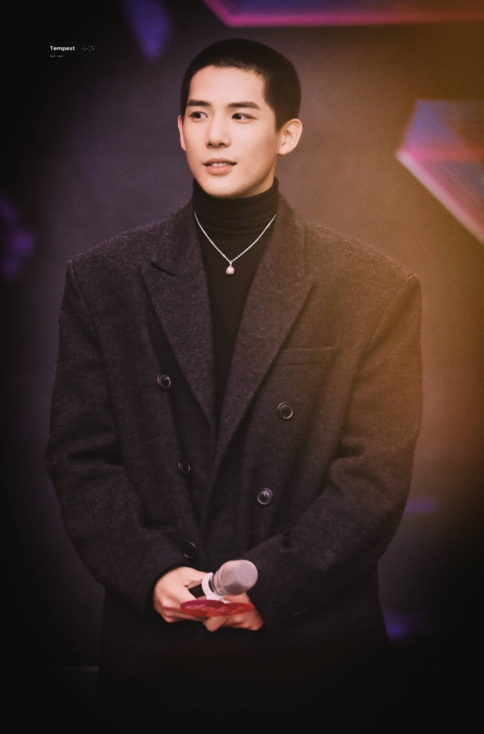 Khổ như Vương An Vũ: Lặng lẽ đi bệnh viện nhưng vẫn bị dân mạng mắng? Ảnh 11