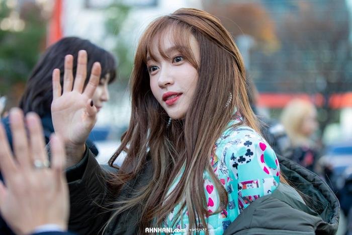 Hani (EXID) lỡ miệng thừa nhận đang hẹn hò! Ảnh 5