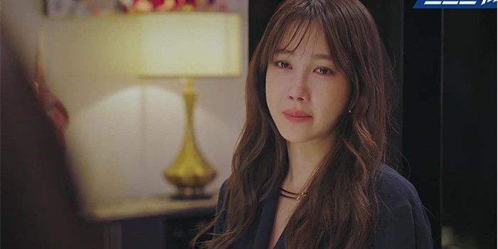 Bà cả Lee Ji Ah cùng con gái Jo Soo Min 'sống dậy' ở Penthouse 2, chuẩn bị báo thù? Ảnh 8