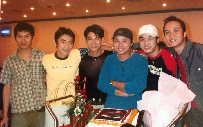 Ưng Hoàng Phúc chia sẻ kỷ niệm cùng nhóm 1088, bồi hồi nụ cười cố ca sĩ Vân Quang Long Ảnh 2