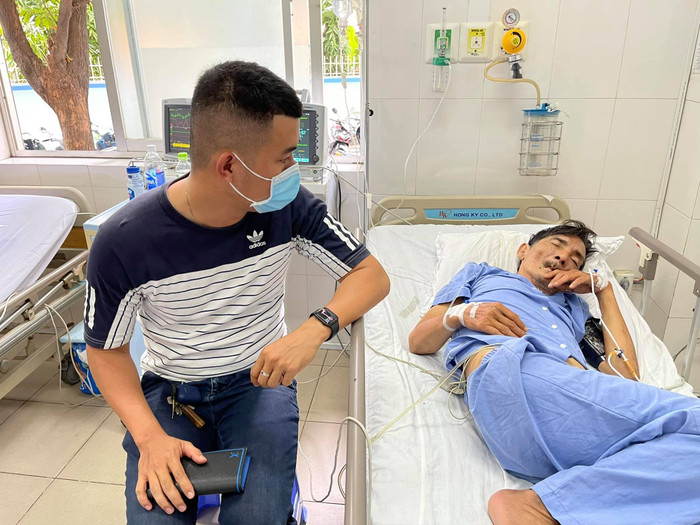 Xót xa Thương Tín đột quỵ nhập viện, tỉnh dậy là đòi về sợ tốn tiền: Bệnh lâu, giờ nặng hơn Ảnh 4