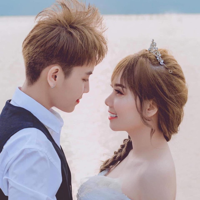 Thêm một cặp đôi đồng tính được cộng đồng mạng ủng hộ khi thông báo có con đầu lòng Ảnh 3