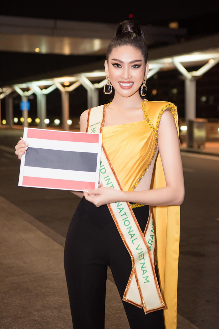 Ngọc Thảo lên đường 'chinh chiến' Miss Grand: Diện trang phục Thái,trổ tài catwalk thần sầu Ảnh 6