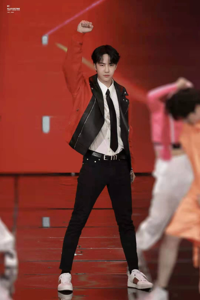 Vương Nhất Bác, Dịch Dương Thiên Tỉ được xem trọng hơn Vương Tuấn Khải? Ảnh 5