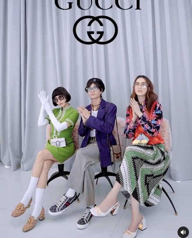 Ngoài ra, bộ đôi còn cùng stylist ruột thả dáng với trang phục dự show Gucci...