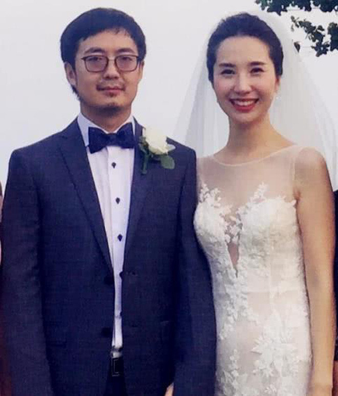 Nhan sắc đỉnh cao của vợ chủ tịch Taobao hậu ly hôn Ảnh 3