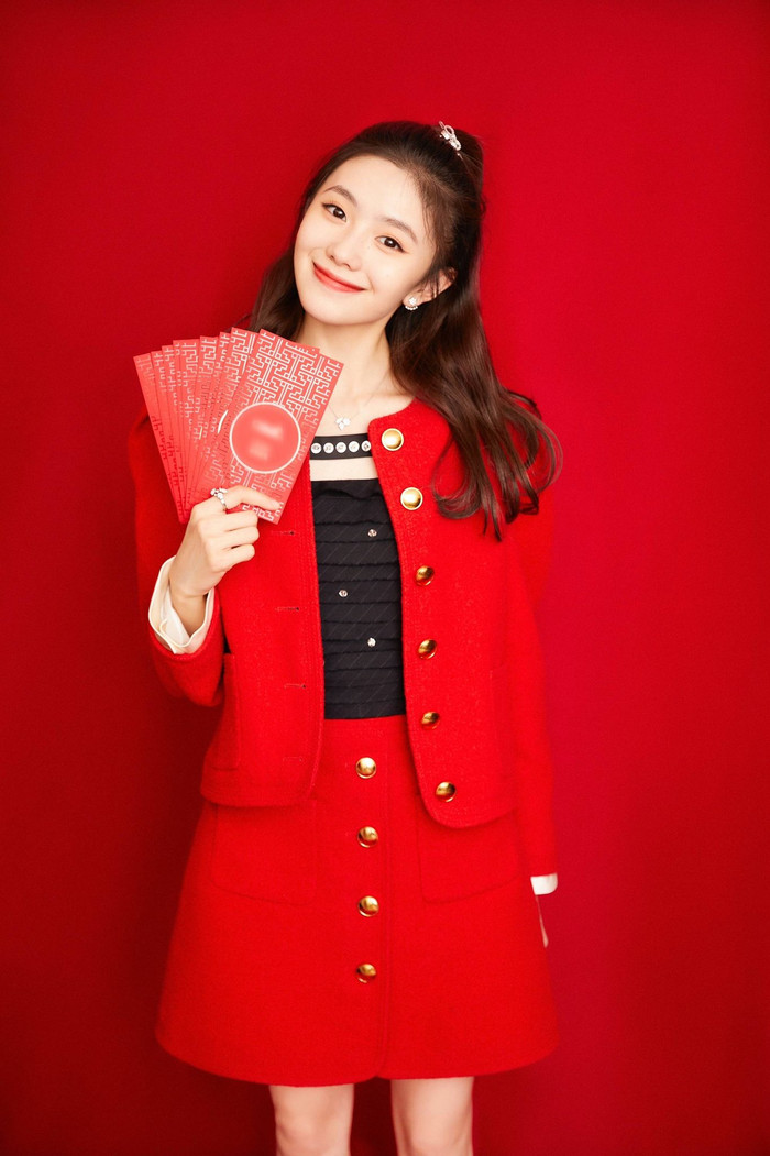 Bạn diễn của Dịch Dương Thiên Tỉ - 'Mưu nữ lang' thế hệ mới bị tố khai gian tuổi Ảnh 9