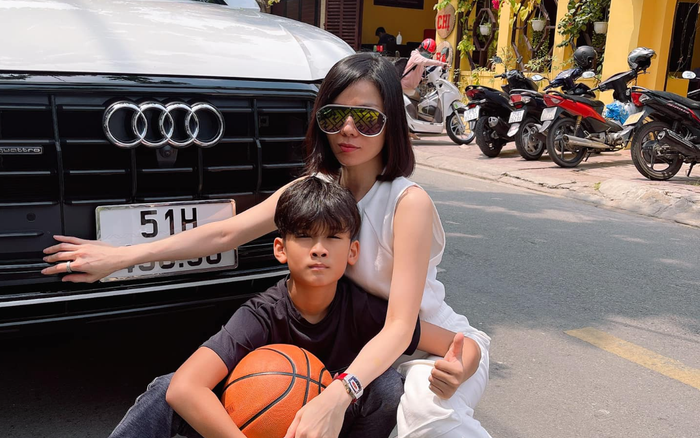 Lệ Quyên tự hào khoe con trai đi du lịch sung sướng vẫn không quên nhiệm vụ học tập Ảnh 2
