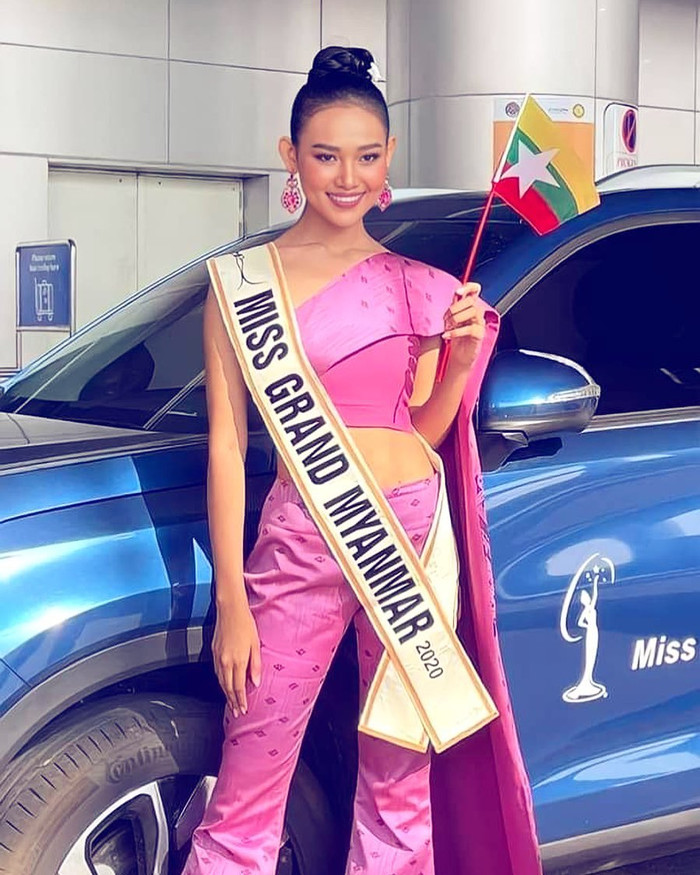 Miss Grand Myanmar - Han Lay diện bộ cánh màu hồng khoe vòng eo săn chắc.