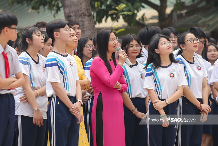 Cô Mai - người luôn sát sao, động viên Hải cố gắng