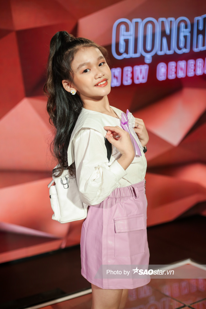 Thua trong kèo đấu với Song Tùng nhưng BigDaddy lại dành sự ưu ái cho Minh Thư vì đã bứt phá so với lúc tập duyệt và cố gắng rất nhiều xuyên suốt cuộc thi. Cô bé được cặp đôi HLV trao quyền cứu duy nhất để tiếp tục đồng hành cùng chương trình.