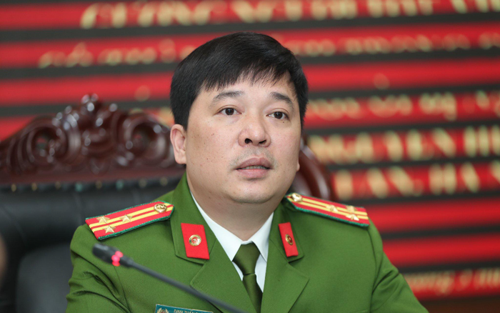 Vụ cháu bé 3 tuổi rơi từ tầng 12A xuống đất: Cháu bé rơi khi bố mẹ đang tiễn khách xuống dưới chung cư Ảnh 2