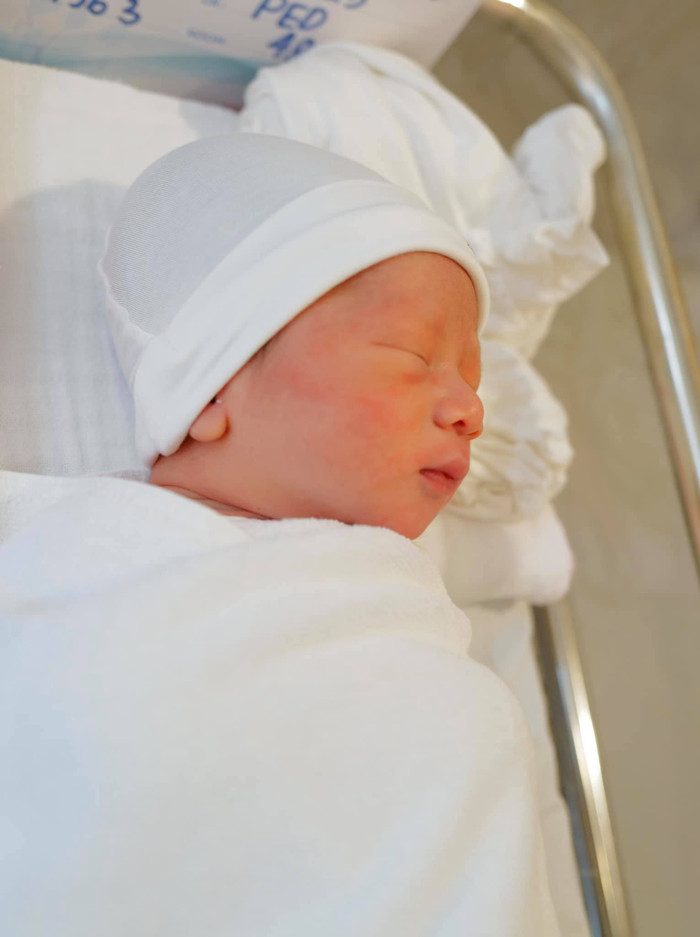 Con trai thứ 2 của gia đình JustaTee - bé Mino