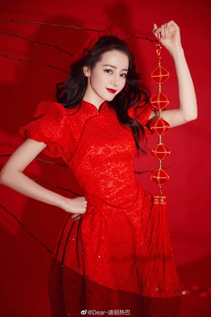 BXH 20 sao Cbiz quyền lực nhất tháng 2: Vương Nhất Bác mất ngôi vương vào tay Tiêu Chiến, Vương Tuấn Khải Ảnh 13