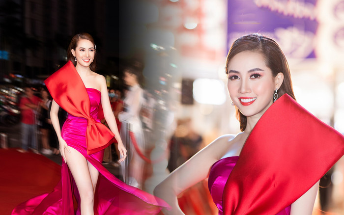 Phan Thị Mơ khoe đôi chân dài thẳng tắp không tì vết trên thảm đỏ Ảnh 2