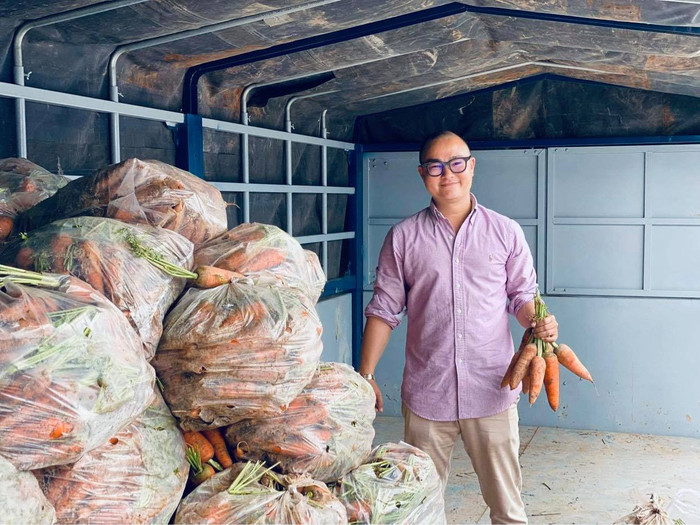 Người Đà Nẵng giải cứu rau củ Hải Dương: 'Chúng tôi hiểu nỗi lòng người nông dân vùng tâm dịch' Ảnh 7