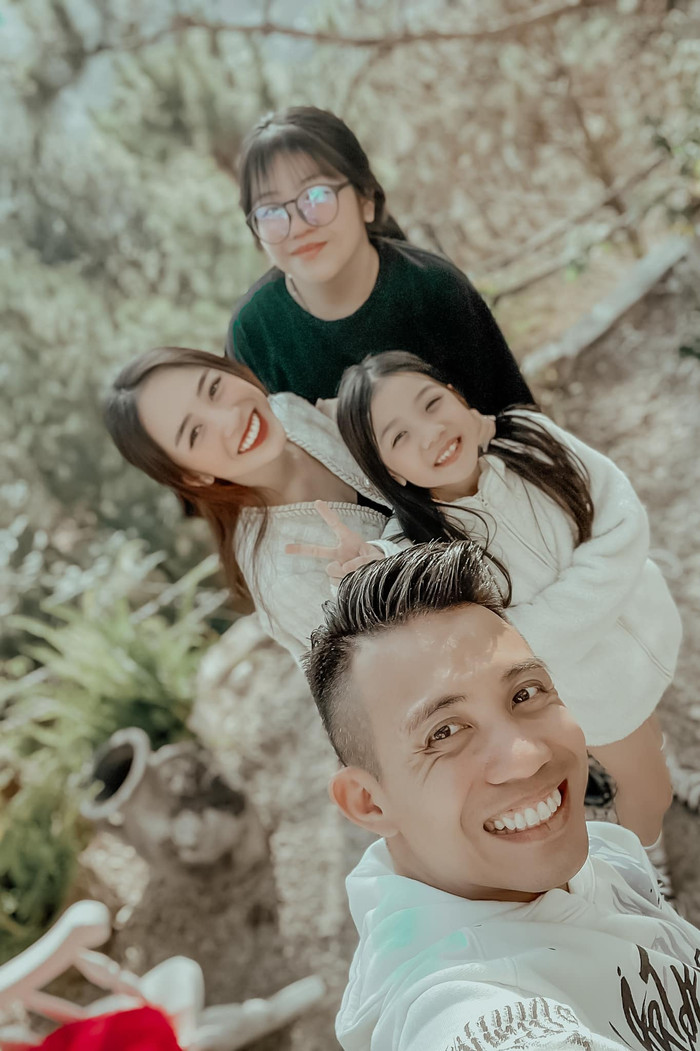 Hậu ồn ào li hôn vợ cũ, đại gia Minh Nhựa công khai thừa nhận 'sợ vợ' khiến dân mạng ngỡ ngàng Ảnh 7