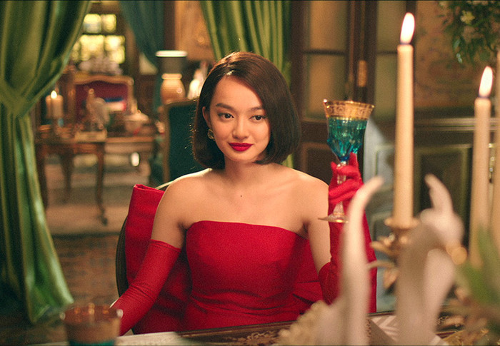 Bóc tách một xã hội 'giả trân' trong Gái già lắm chiêu V: Giàu và giỏi ư? Chưa đủ đâu! Ảnh 6