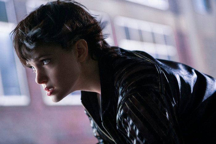 Chloe Sampson, con gái của Utopian.