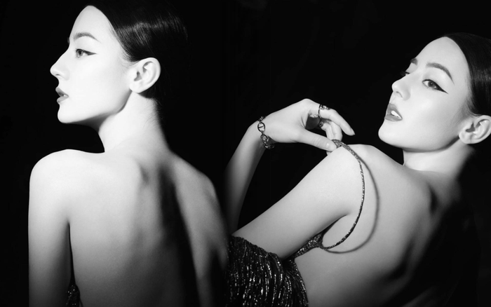 Đắm say hình ảnh Địch Lệ Nhiệt Ba 'bán khỏa thân' khoe lưng trần gợi cảm trên tạp chí Ảnh 2