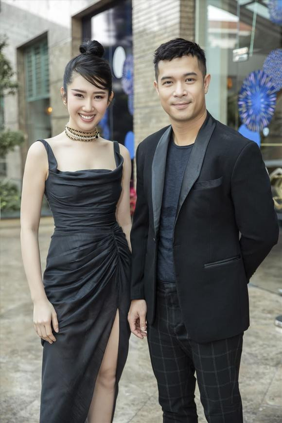 Trương Thế Vinh và Thúy Ngân không chỉ được khán giả ưa thích mà nhiều nghệ sĩ còn liên tục 'đẩy thuyền'. 