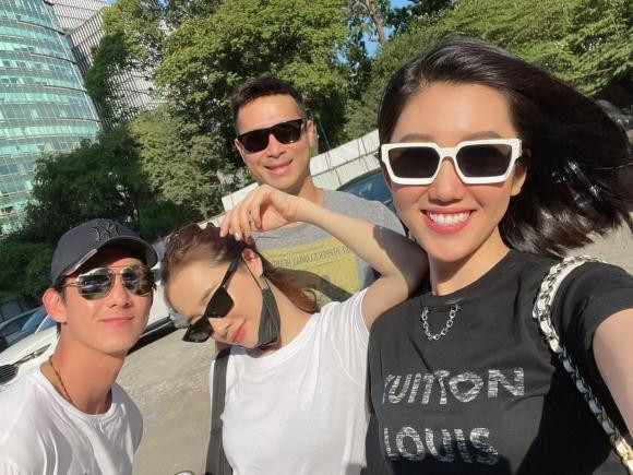 Không chịu trả lãi theo yêu cầu của nàng, cuối cùng chàng phải dắt cả hội bạn đi ăn uống hết 550 nghìn đồng. Thế là lỗ to rồi!