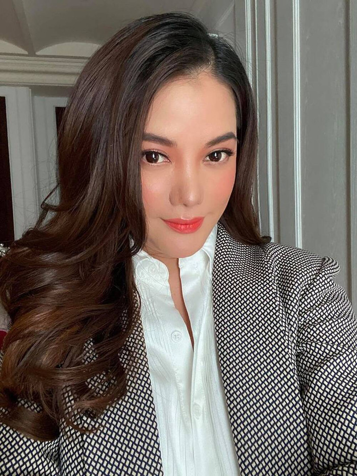 Một số người cho rằng do Trương Ngọc Ánh tăng cân nhưng có ý kiến lại cho rằng do nữ diễn viên phẫu thuật thẩm mỹ nên nhan sắc kém hơn trước