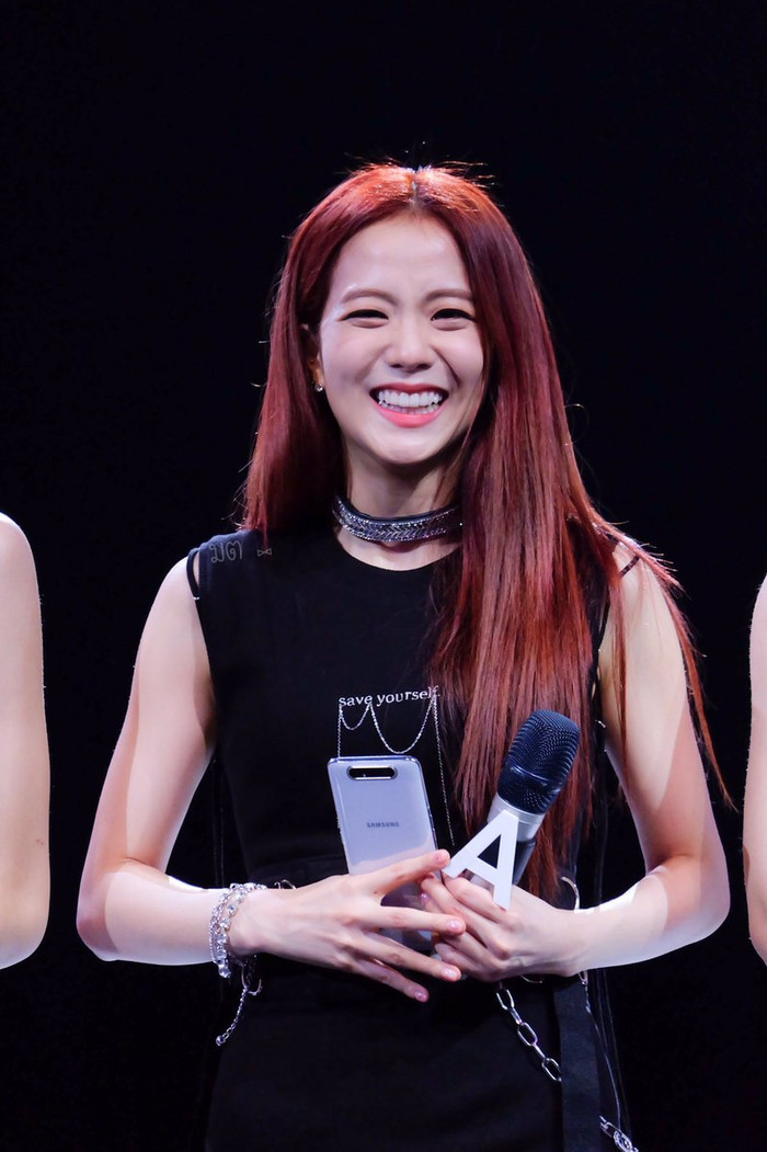 Jisoo (Blackpink) được chọn là idol đẹp nhất Kpop: Tzuyu (TWICE) thì sao? Ảnh 3