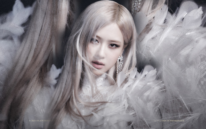 Rosé (BlackPink) nhuộm tóc bạch kim trong lần debut solo: Nhan sắc 'chạm nóc', khó ai đọ được Ảnh 2