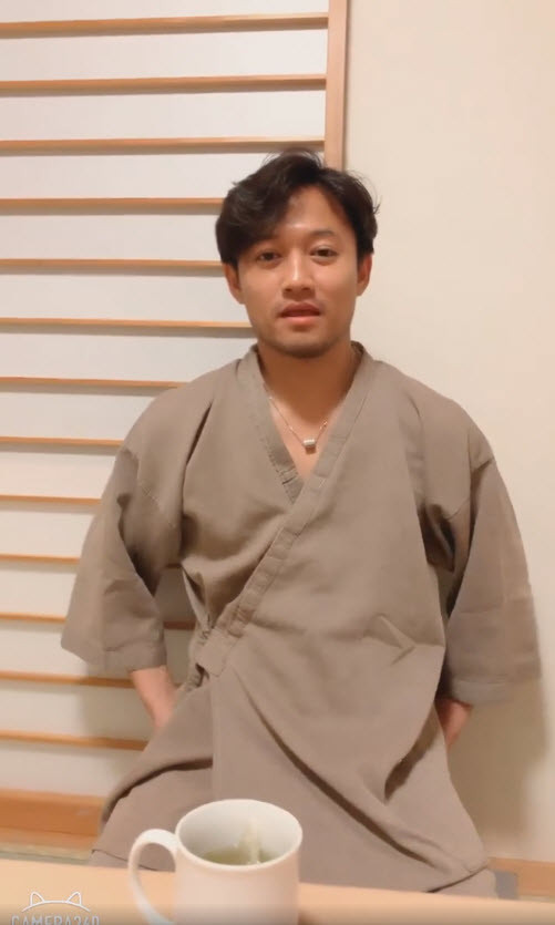 Quý Bình xuất hiện trong đoạn clip do Ngọc Tiền chia sẻ