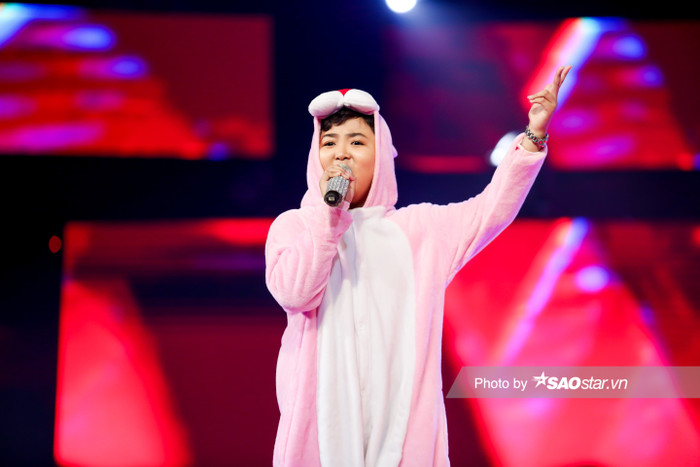 Vợ chồng BigDaddy - Emily bất đồng quan điểm vì cặp đôi Sỹ Luân -Minh Hằng của đội tiền bối Giang - Hồ Ảnh 7