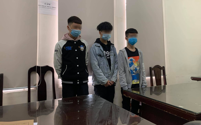 3 thiếu niên 15 -17 tuổi được triệu tập để làm rõ nghi vấn sàm sỡ phụ nữ ngoại quốc ở Hồ Tây Ảnh 2