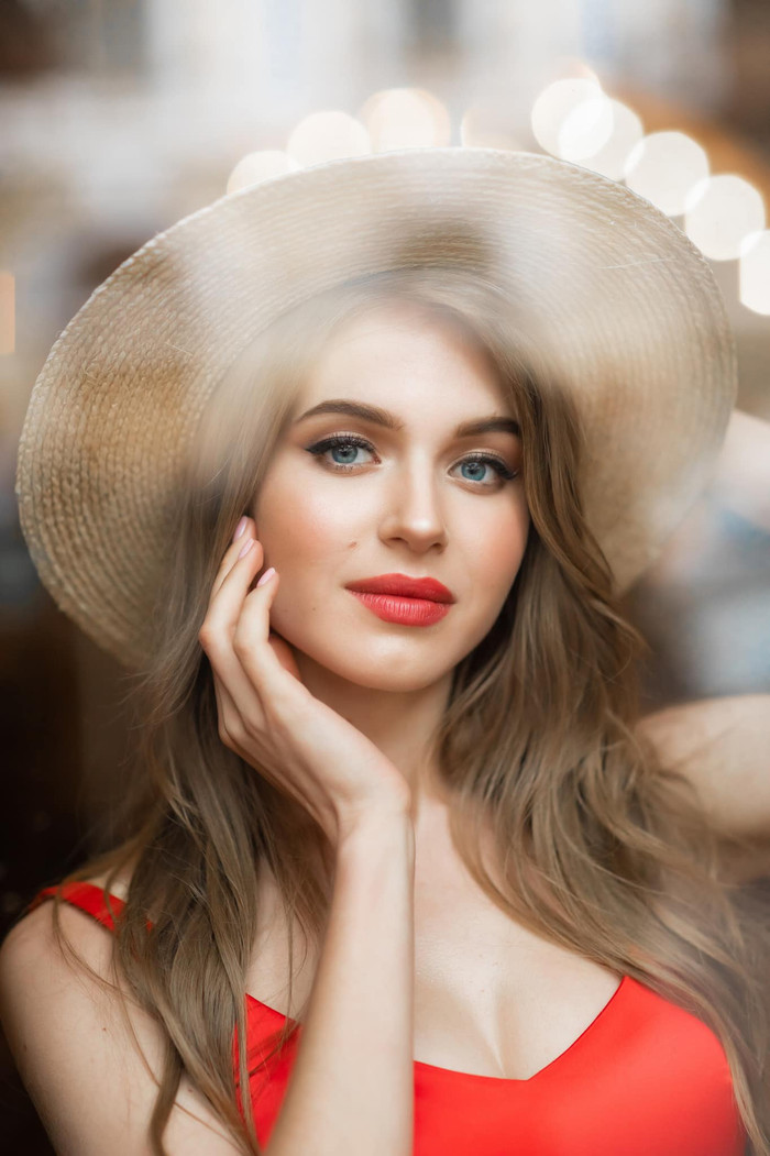 Alina Sanko - đối thủ của Lương Thùy Linh ở Miss World đối đầu với Khánh Vân tại Miss Universe Ảnh 12