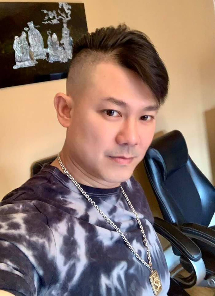 Mẹ ruột cố nghệ sĩ Vân Quang Long buồn bã: Chồng tôi muốn chết vì bị Youtuber xúc phạm và chửi bới Ảnh 4