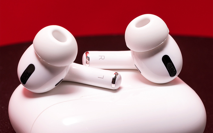 Vì sao tai nghe của Apple luôn có một lỗ hổng kỳ lạ? Ảnh 2