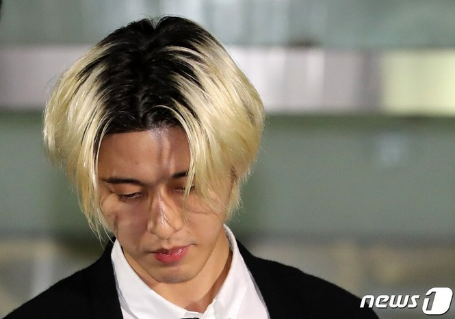 Hình ảnh B.I trong đợt thẩm vấn scandal mua bán chất cấm