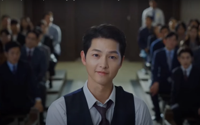 'Vincenzo' tập 6: Anh trùm - chị đại làm loạn trên tòa án, Ok Taecyeon chính thức bước vào cuộc chiến Ảnh 2