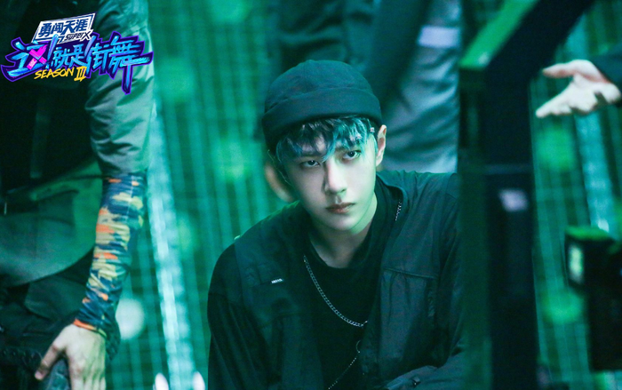 Bước nhảy đường phố mùa 4: Vương Nhất Bác sẽ tiếp tục tham gia, Trương Nghệ Hưng có thể vắng mặt Ảnh 2