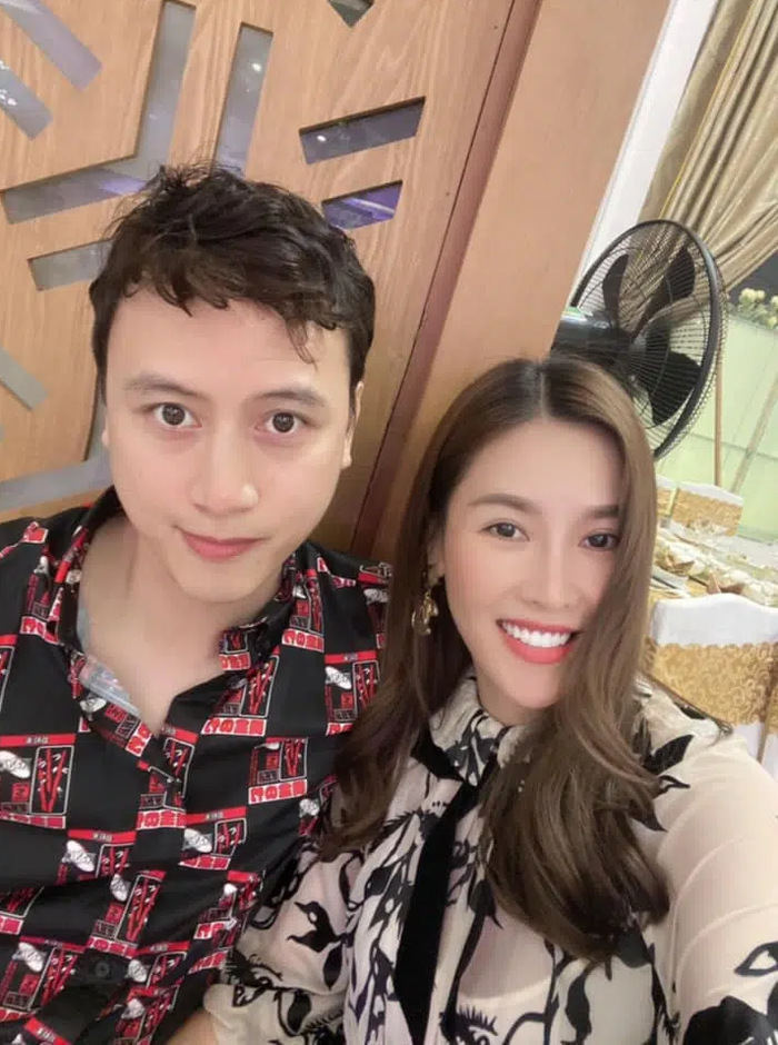 Quế Vân khoe quà 8/3 'cực khủng' khiến dân tình 'rần rần' Ảnh 5