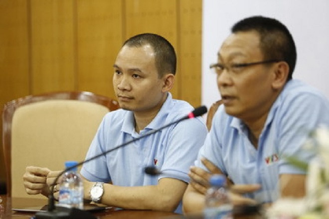 MC Lại Văn Sâm và con trai Lại Bắc Hải Đăng