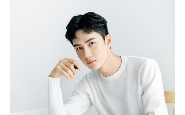 Đôi mắt chim ưng hết linh nghiệm: Vương Nhất Bác để lộ tạo hình trong phim mới Ảnh 2