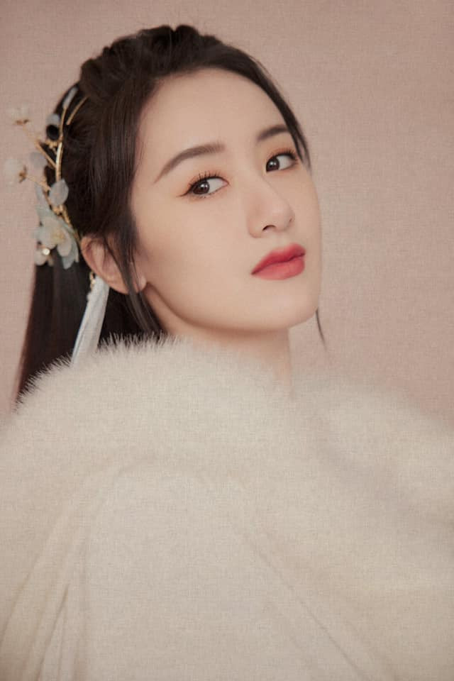 Top Tiểu Hoa Đán 9x đình đám nhất Cbiz: Dương Tử thăng hạng nhưng vẫn bị gà nhà Dương Mịch 'chặn xe' Ảnh 22