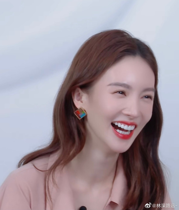 Top Tiểu Hoa Đán 9x đình đám nhất Cbiz: Dương Tử thăng hạng nhưng vẫn bị gà nhà Dương Mịch 'chặn xe' Ảnh 27